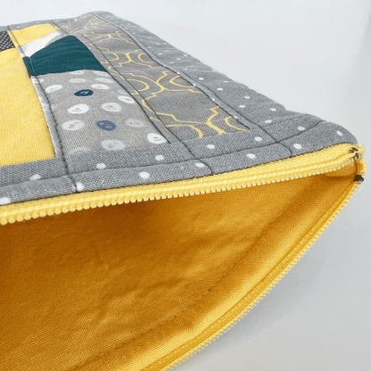 Laptop Sleeve, LG | Log Cabin | Gray, Yellow, Teal