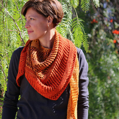 Izzy's California Fade Hand-knit Shawl