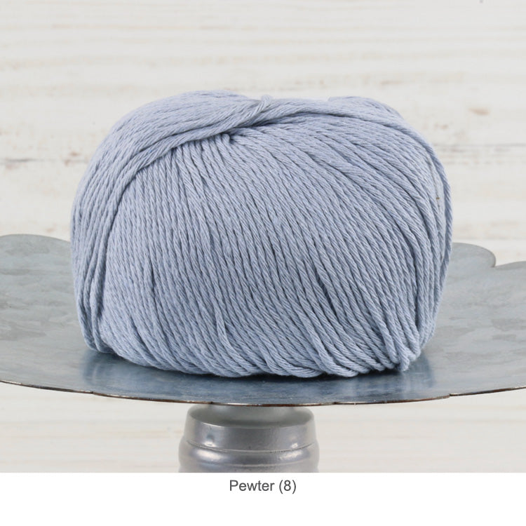Ball of Trendsetter's Worsted Ecotone Yarn in color #8 - Pewter 